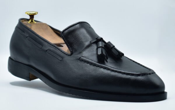 Men's Tassel Moccasin Suede Shoe- Black OS09345
